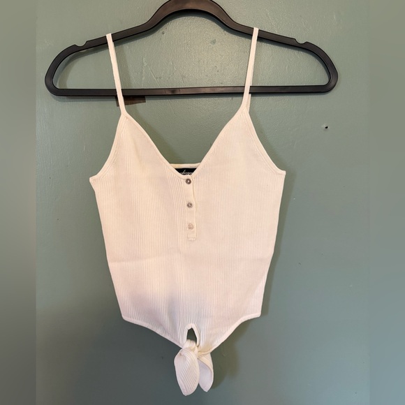 Olivaceous Tops - Olivaceous white Ribbed V-Neck Top